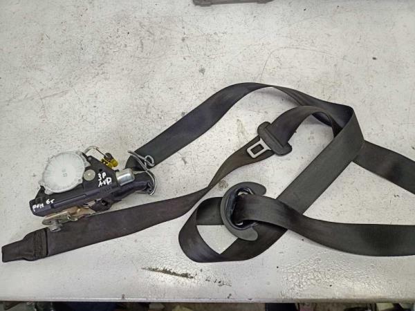 CEINTURE AVANT DROIT VW POLO 6R 3-PORTE - Vue 1